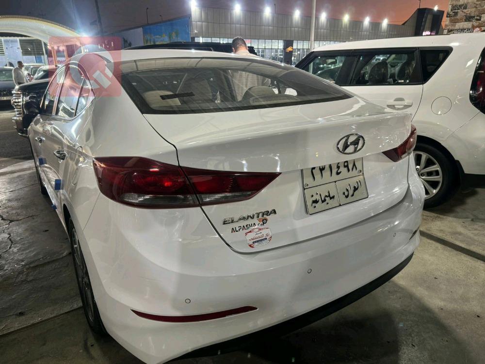 هیوندای ئەلەنترا